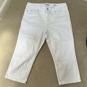 Nine West Chrystie Capris Jeans 5 pocket White Sz 14 cotton 2% spandex Like New